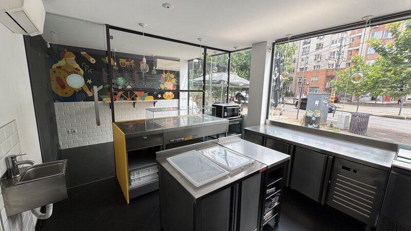 Universitatea Hyperion, Calea Calarasilor, amenajat si echipat complet