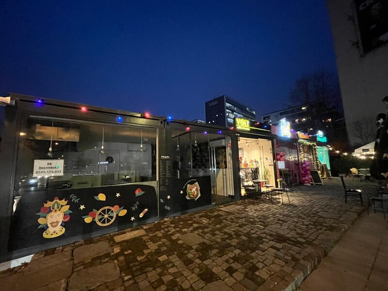 Universitatea Hyperion, Calea Calarasilor, amenajat si echipat complet